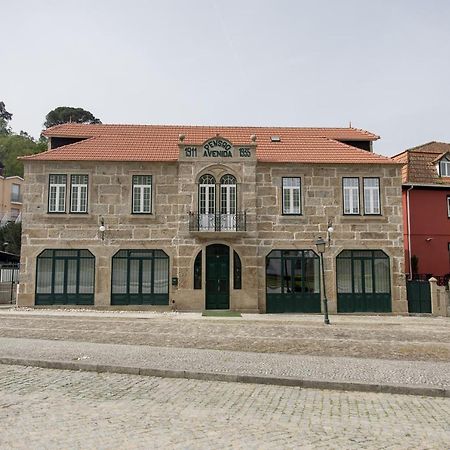 Douro B&B Avenida เรเซนด์ ภายนอก รูปภาพ