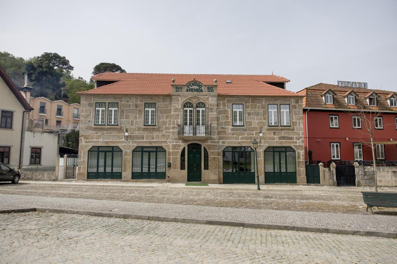 Douro B&B Avenida เรเซนด์ ภายนอก รูปภาพ