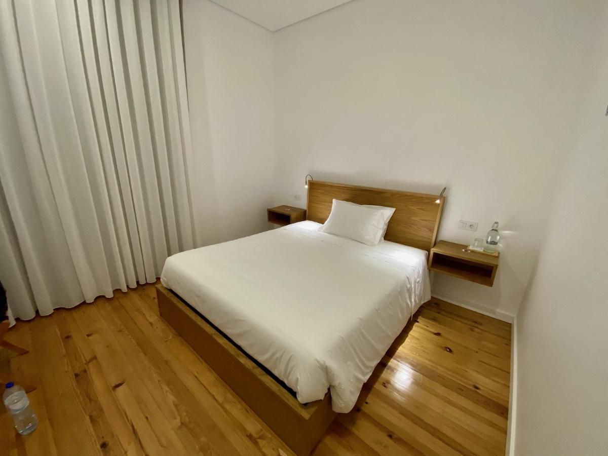 Douro B&B Avenida เรเซนด์ ภายนอก รูปภาพ