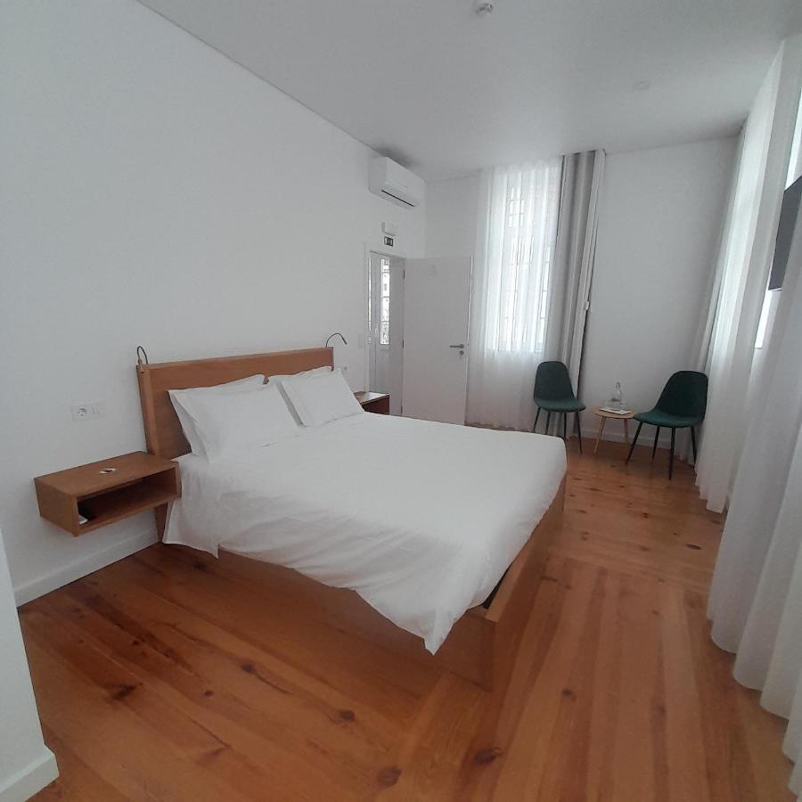 Douro B&B Avenida เรเซนด์ ภายนอก รูปภาพ
